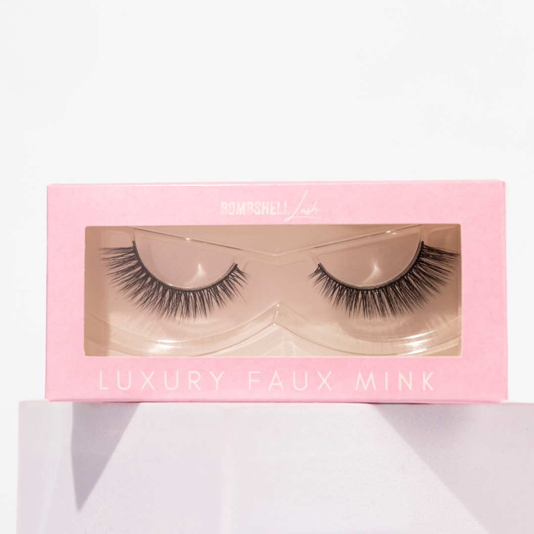 Bella - Strip Lash (Back In Stock) 🔥 - Makeup and Beauty Courses Online