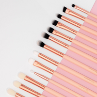 PRO EYE BRUSH SET - 15pc - Makeup and Beauty Courses Online